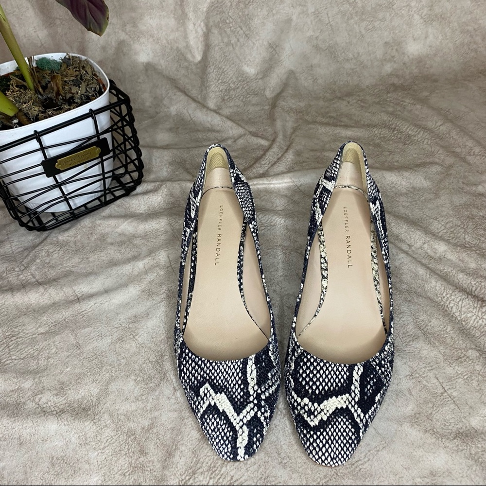 Loeffler Randall Ina Graphite Snake Print Round Heel Leather Pump Size 8 Eur 38